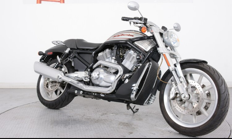 39th-Barnett-Harley-Davidson-Bike.jpg 39th-Barnett-Harley-Davidson-Bike.jpg